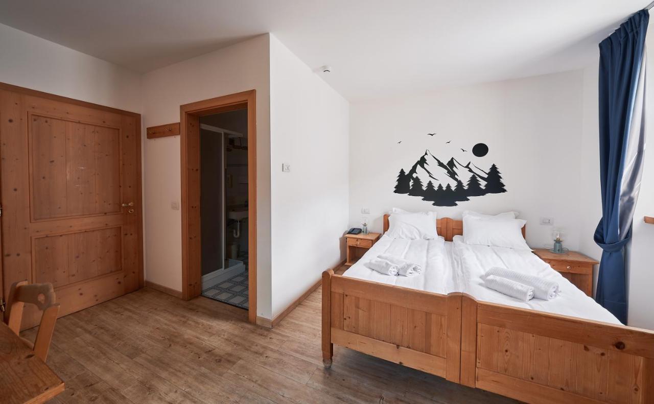 Hotel Bed & Bike Ledro โมลินา ดิ เลโดร ภายนอก รูปภาพ